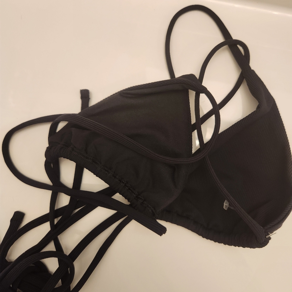 K.NGSLEY Naomi Halter Crossover Tie Waist Bikini Top NWOT - Picture 6 of 6